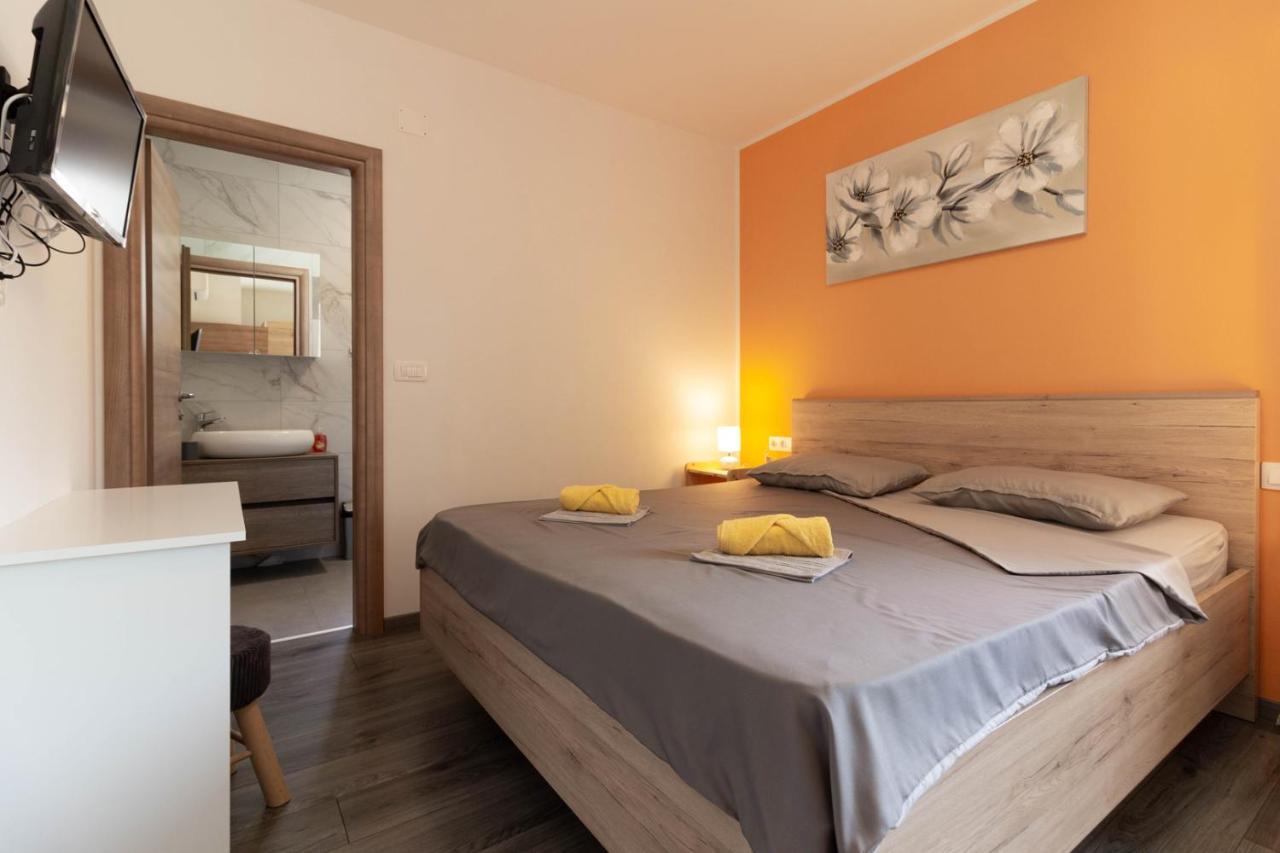 Modern Villa Eve In Medulin With Pool Near The Beach Esterno foto